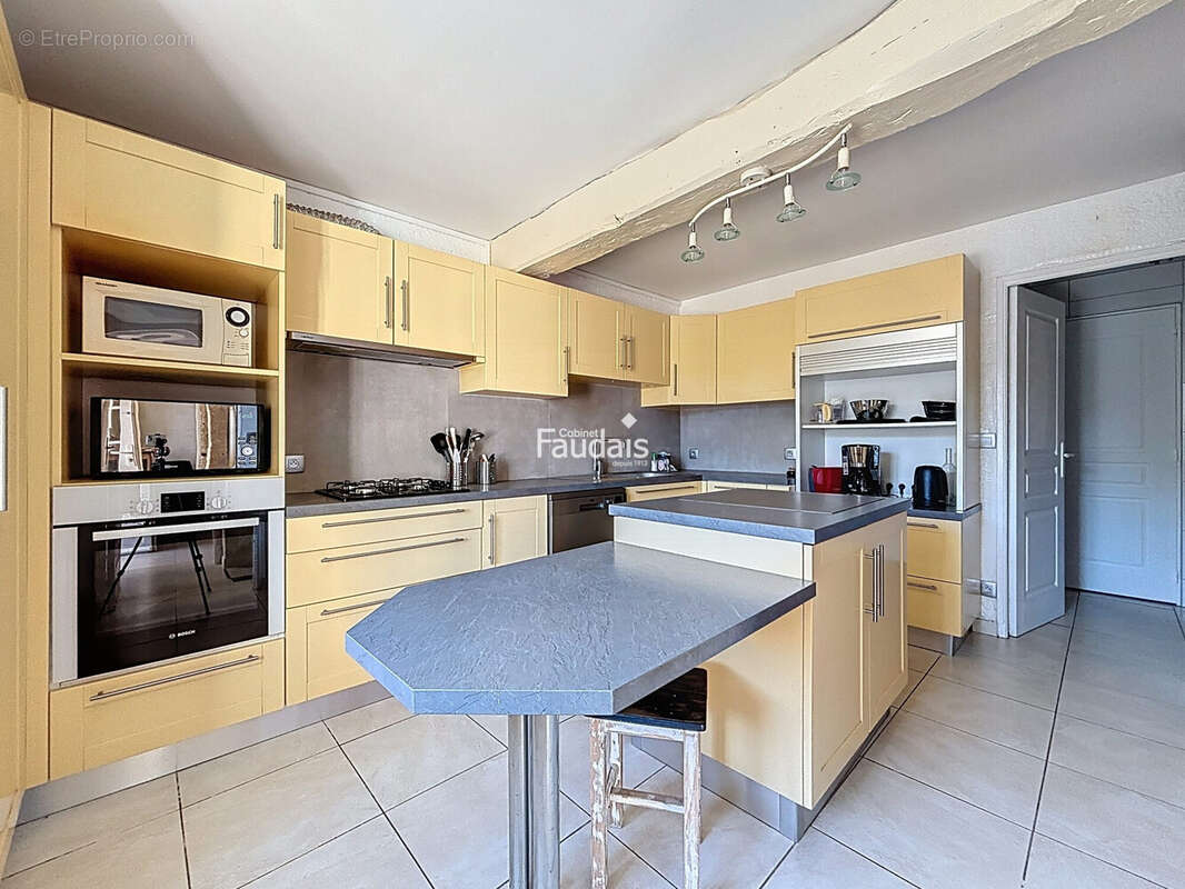 Maison 176 m² à Isigny-Sur-Mer  - photo 6