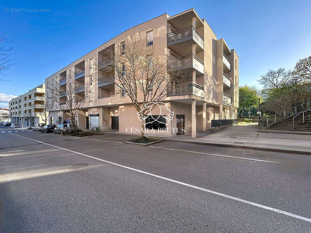 Appartement à VILLEFONTAINE