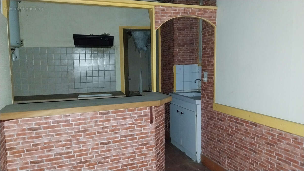 Maison à SAINT-MARTIN-DE-RIBERAC