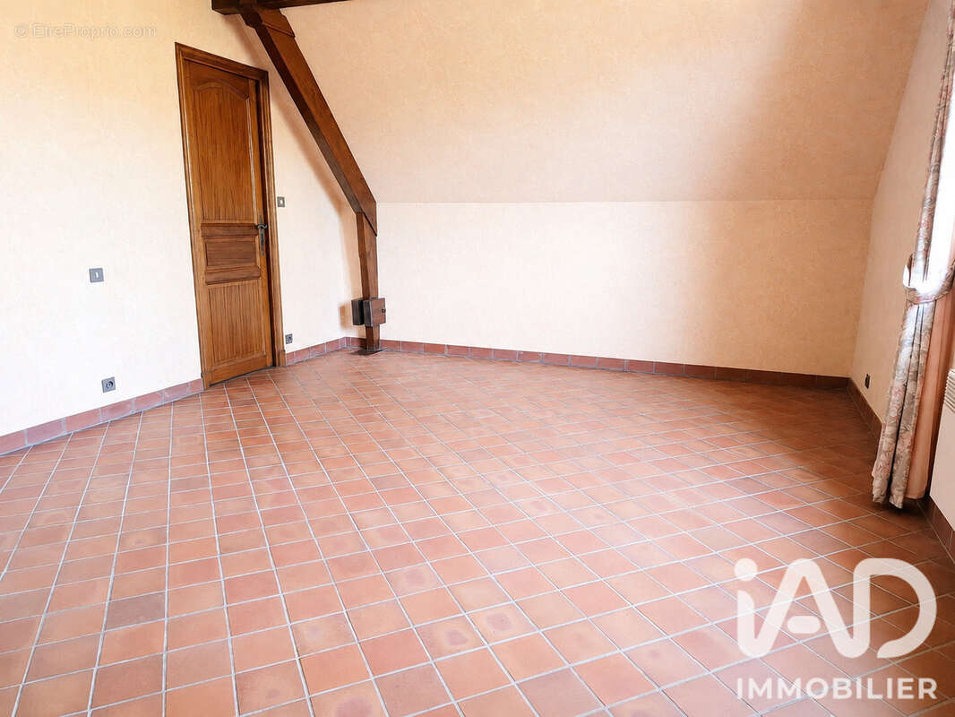 Photo 9 - Maison à BUSSY-EN-OTHE
