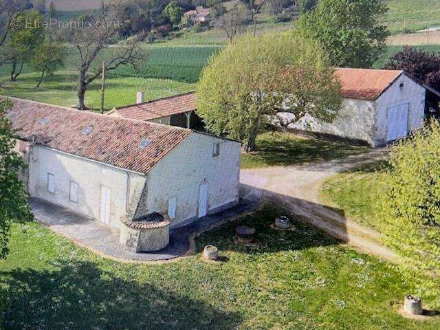 Maison à LAURAET