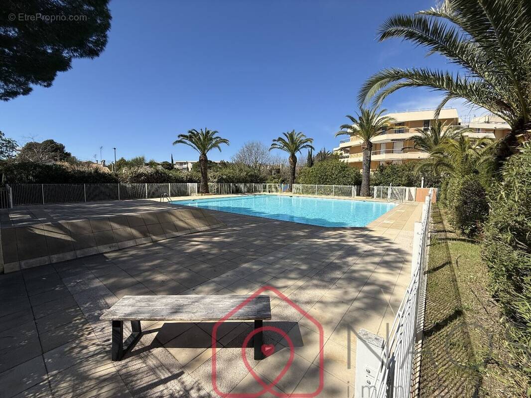 Appartement à FREJUS