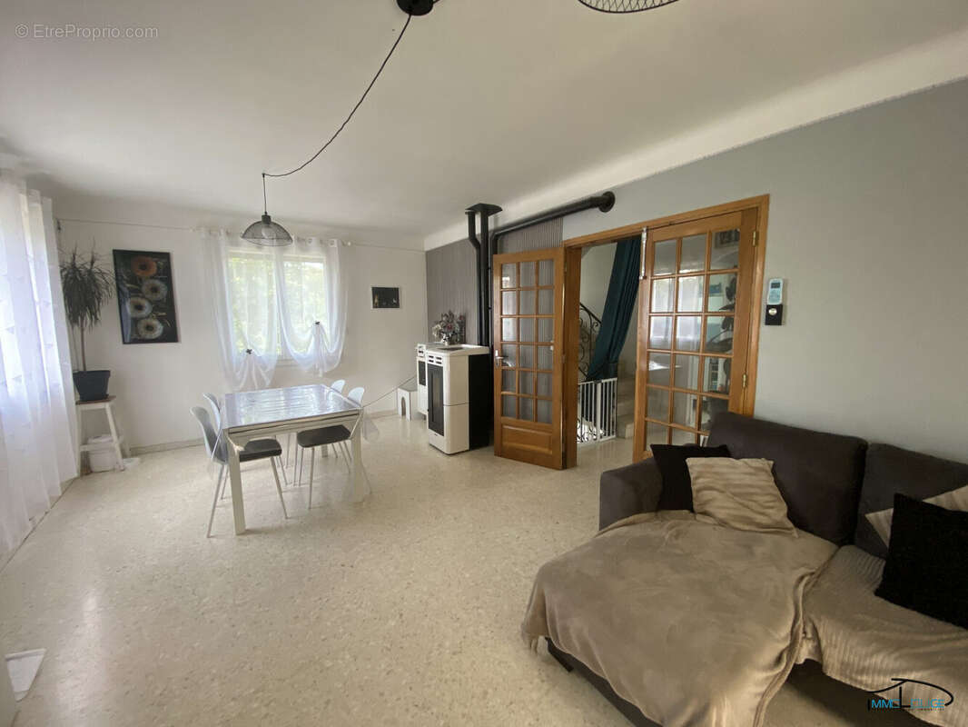 Maison 120 m² à Villefranche-De-Rouergue  - photo 5
