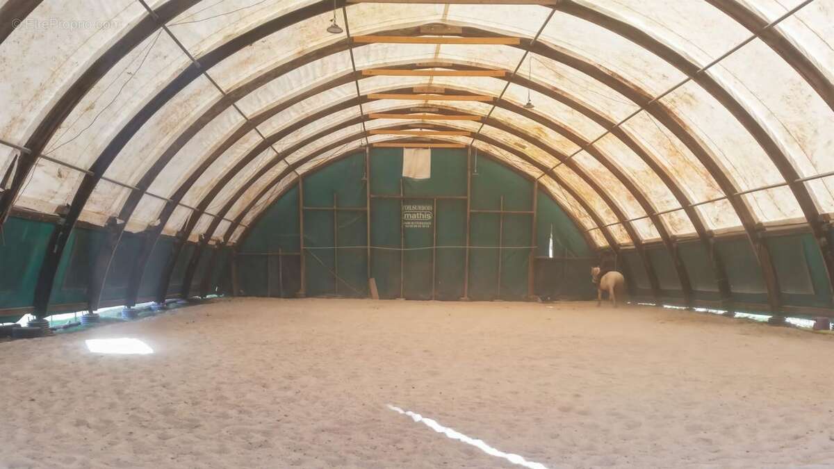 Maison à FAVERDINES