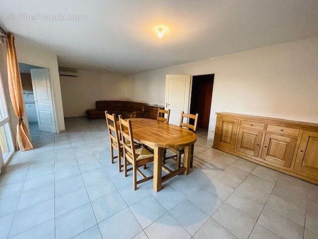 Maison à SAINT-PRIVAT-DES-VIEUX