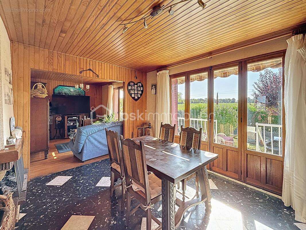 Maison à SENS-DE-BRETAGNE