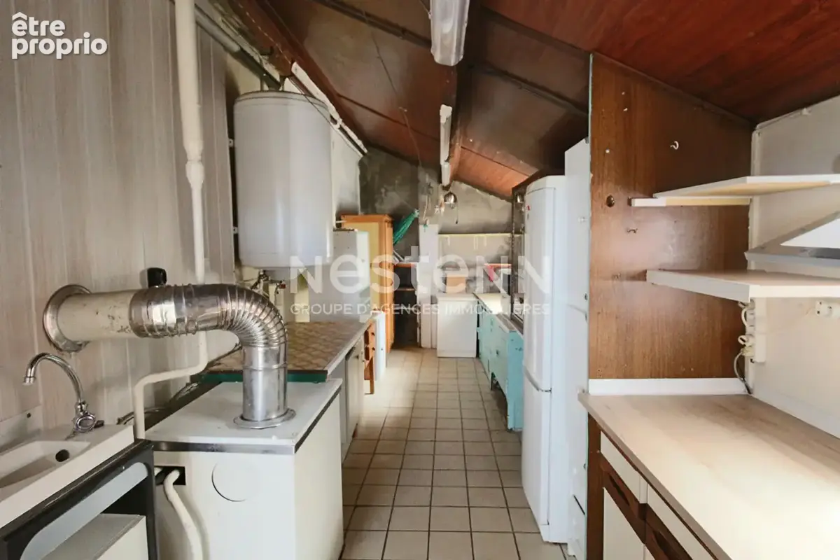 MONTOIR DE BRETAGNE Maison à rénover  de 110 m²  trois chambres avec terrain et dépendances - photo 7