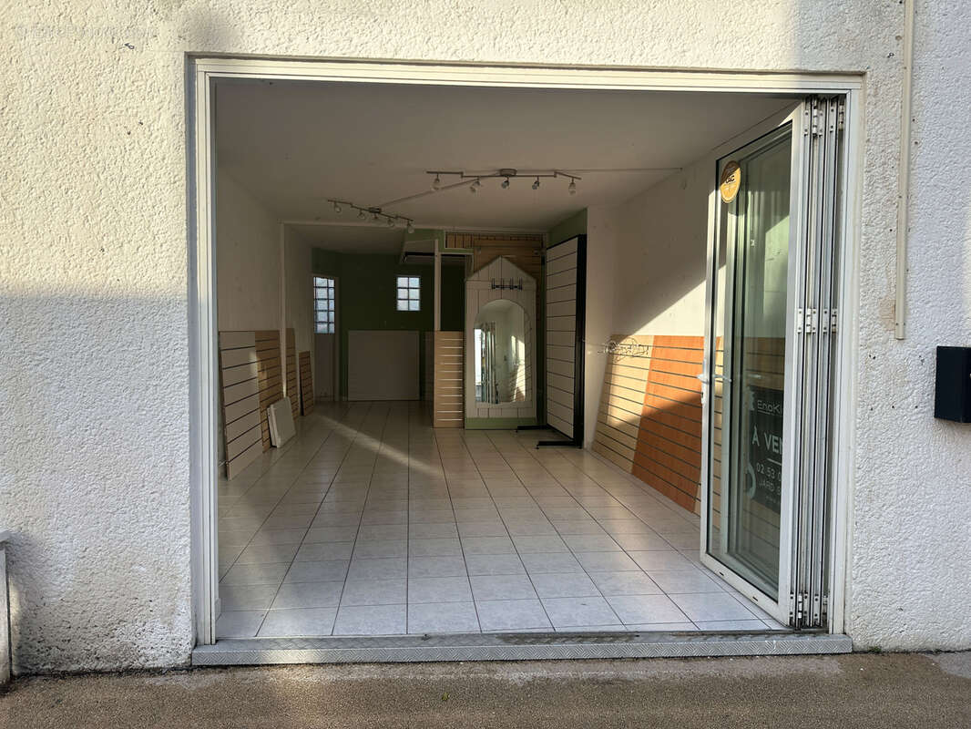 Commerce à JARD-SUR-MER