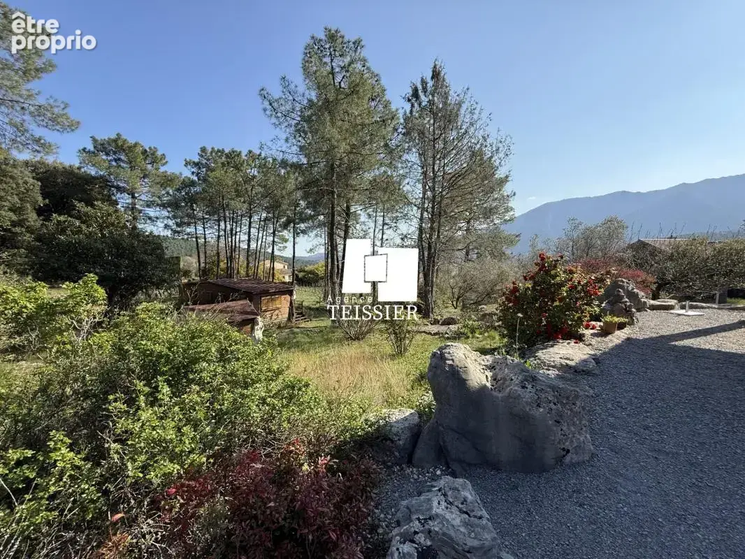 07140 Les Vans, Villa de plain pied au calme et avec vue sur 420 - photo 3