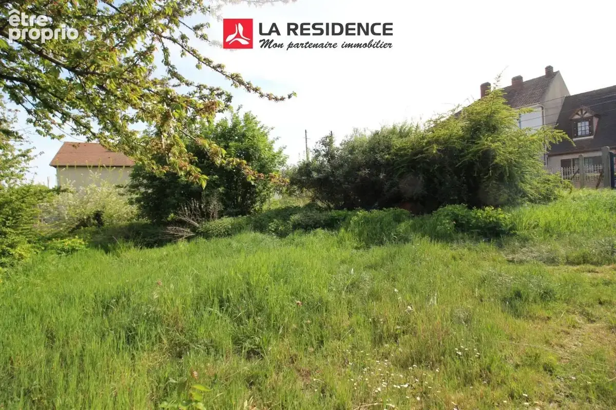 Terrain 1 263 m² à vendre à Les Mureaux (78130) - photo 2