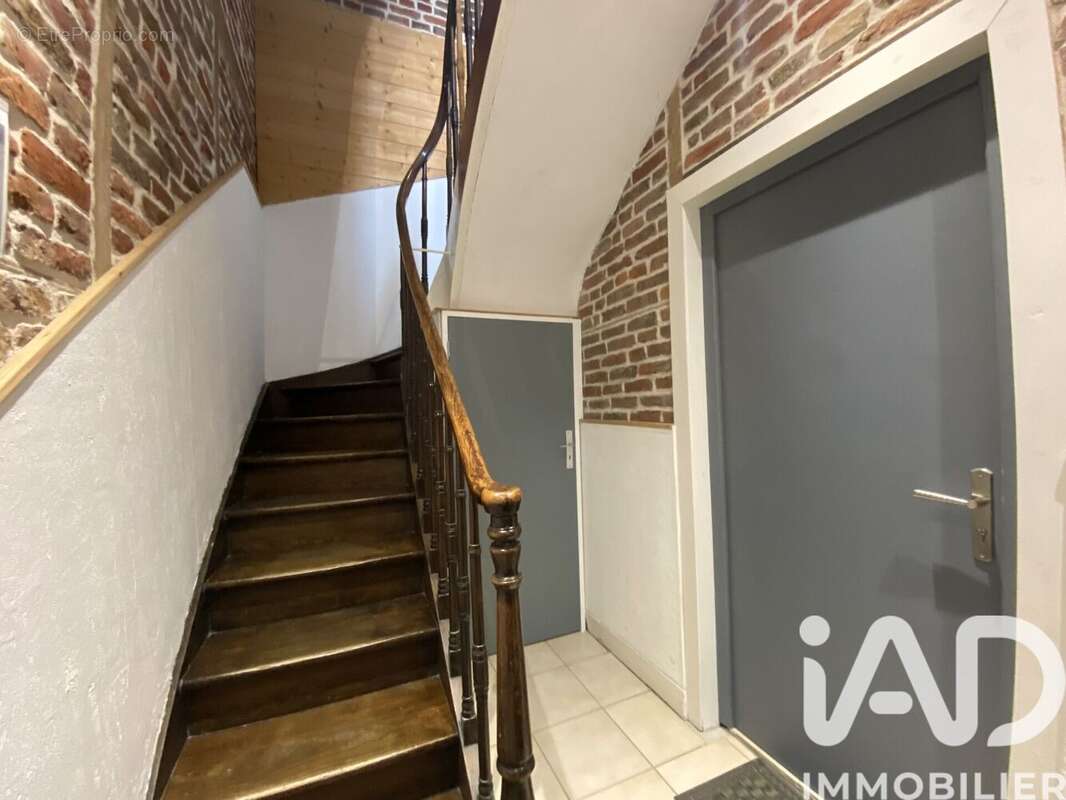 Appartement 250 m² à Douai  - photo 8