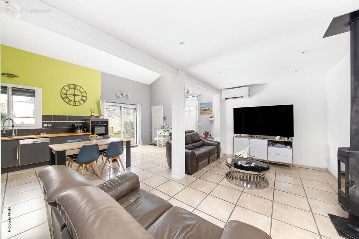 Maison à SAINT-JORY