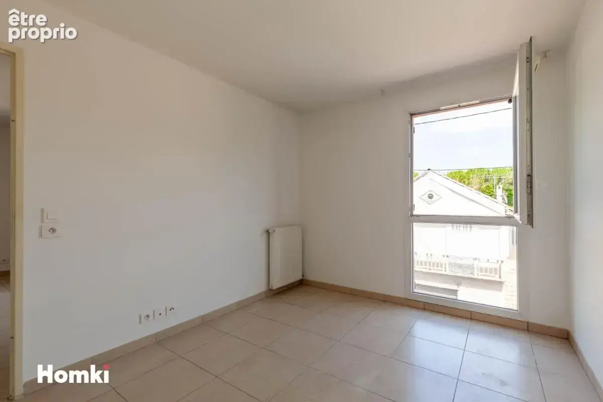 Appartement T2 de 41 m² à Marseille 13011 - photo 6