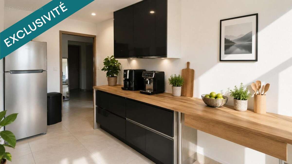 Appartement 78 m² à Rumilly  - photo 2
