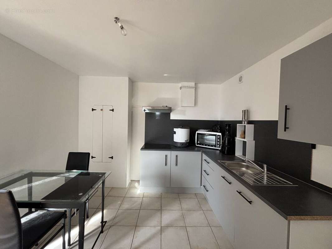 Maison à PRIVAS