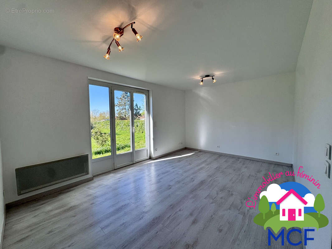 Maison 47 m² à Breval  - photo 3