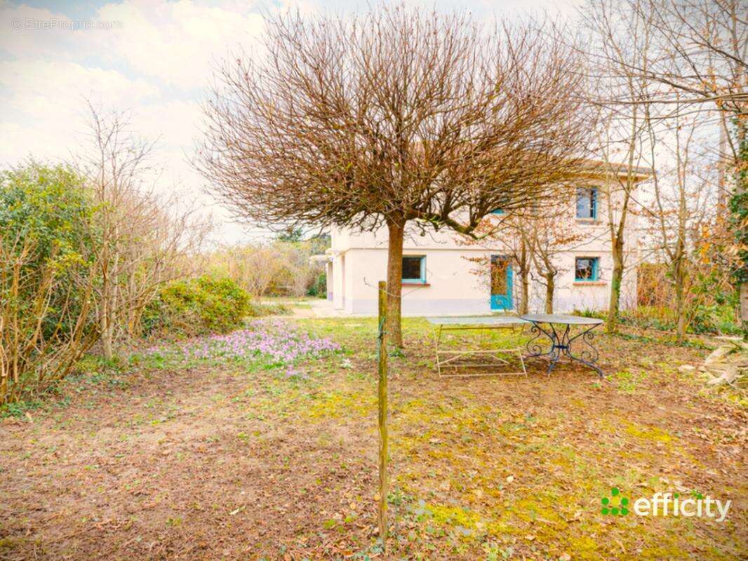 Maison à BOURG-EN-BRESSE