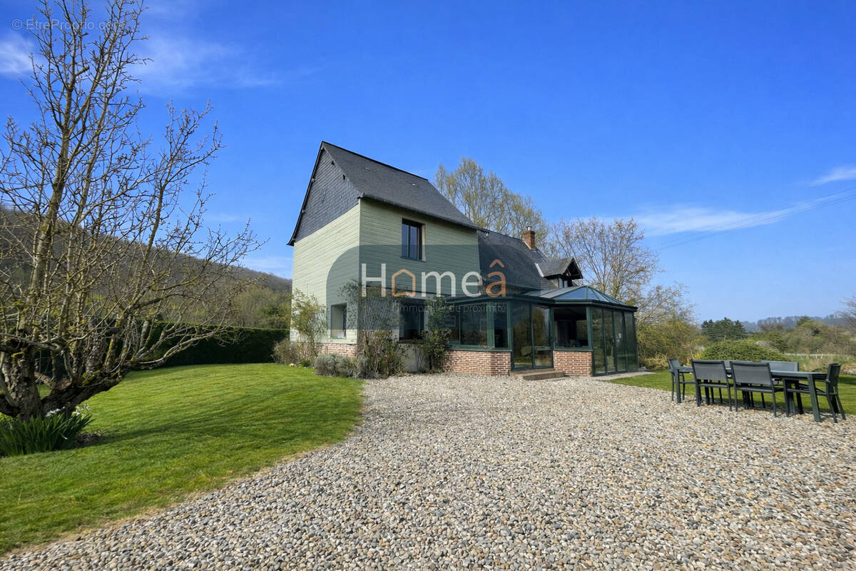 Ancien moulin restaure a proximite des grandes-ventes - photo 1