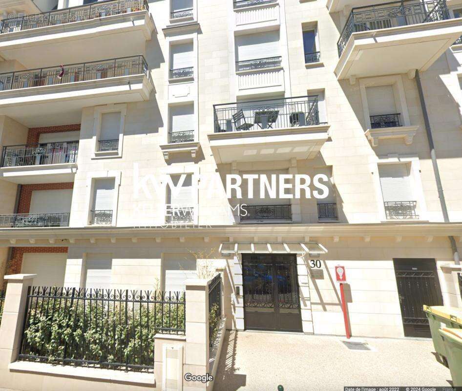 Parking/Box CLAMART - photo 2