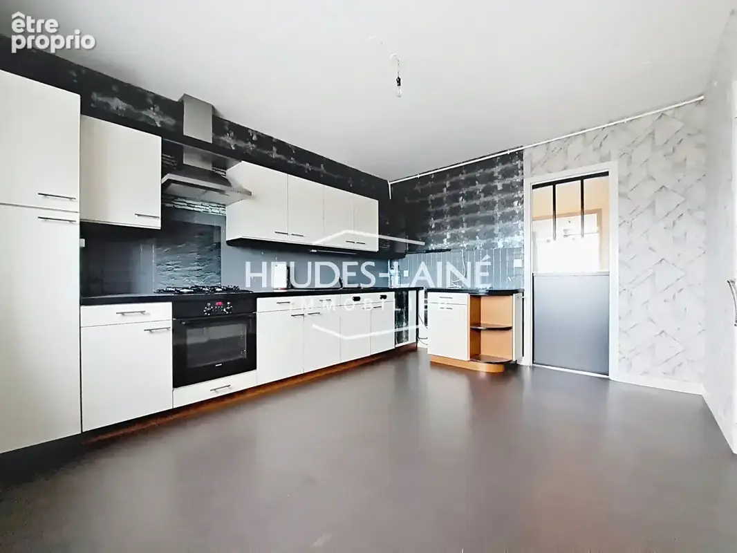 Photo Appartement à Granville au prix de 215 000€