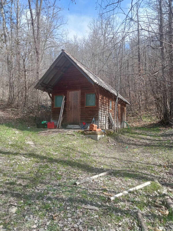 Maison à SAINT-LAURENT-DE-CERDANS