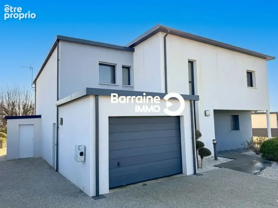 A vendre  locamaria plouzane  tregana  maison de 207m² hab 5 chambres  2 sdb  jardin  proche plage - photo 2