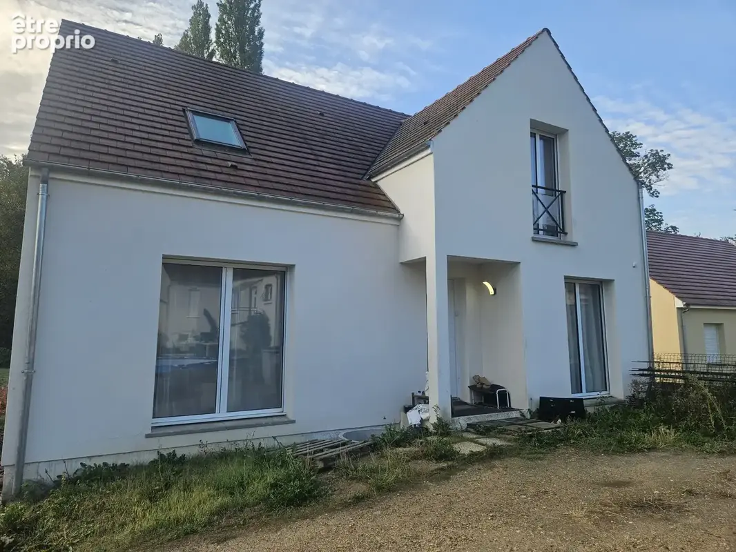 Photo Maison à Le Val-Saint-Germain au prix de 335 000€