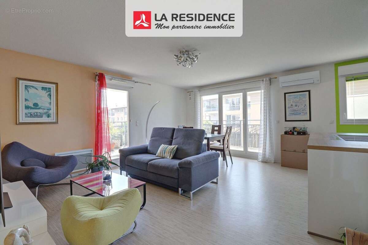 Appartement à PUGET-SUR-ARGENS