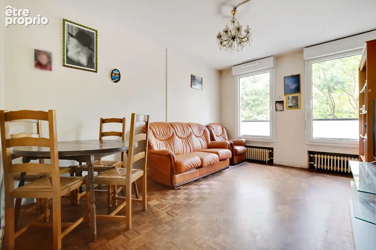 Appartement à PARIS-19E