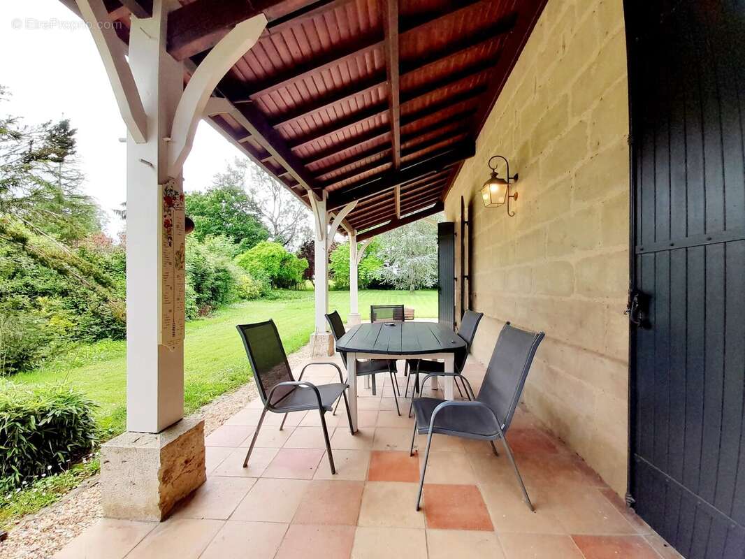 Maison à SAINT-BARTHELEMY-D'AGENAIS