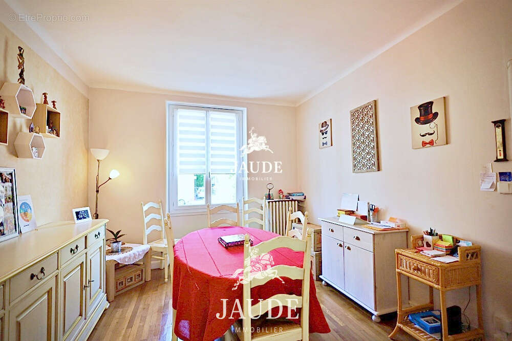 Appartement à CHAMALIERES