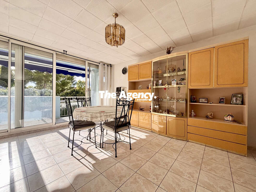 Appartement à MARSEILLE-11E