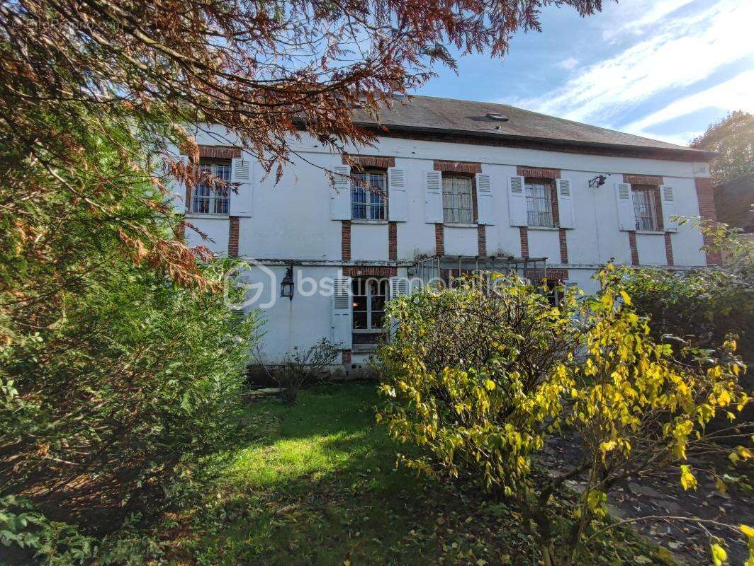 Maison à SAINT-MAURICE-AUX-RICHES-HOMMES