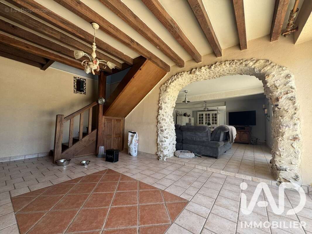 Maison 226 m² à Bonneval  - photo 2