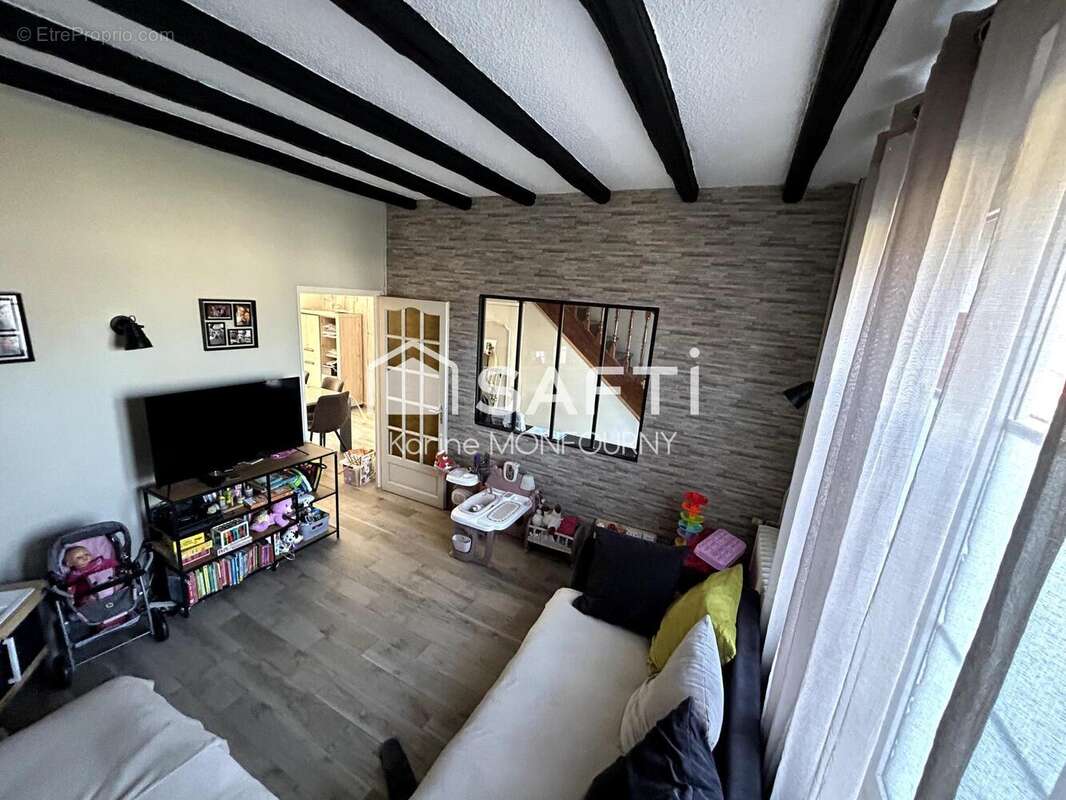 Maison 100 m² à Saint-Quentin  - photo 3