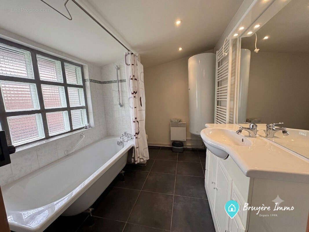 Appartement 127 m² à Aulnoye-Aymeries  - photo 4