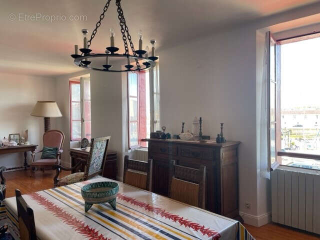 Appartement T4 vue Port - photo 3