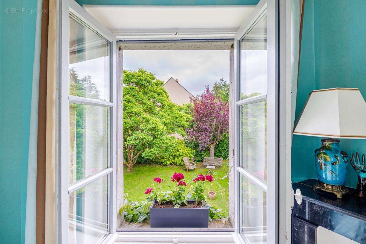 Maison à MARINES