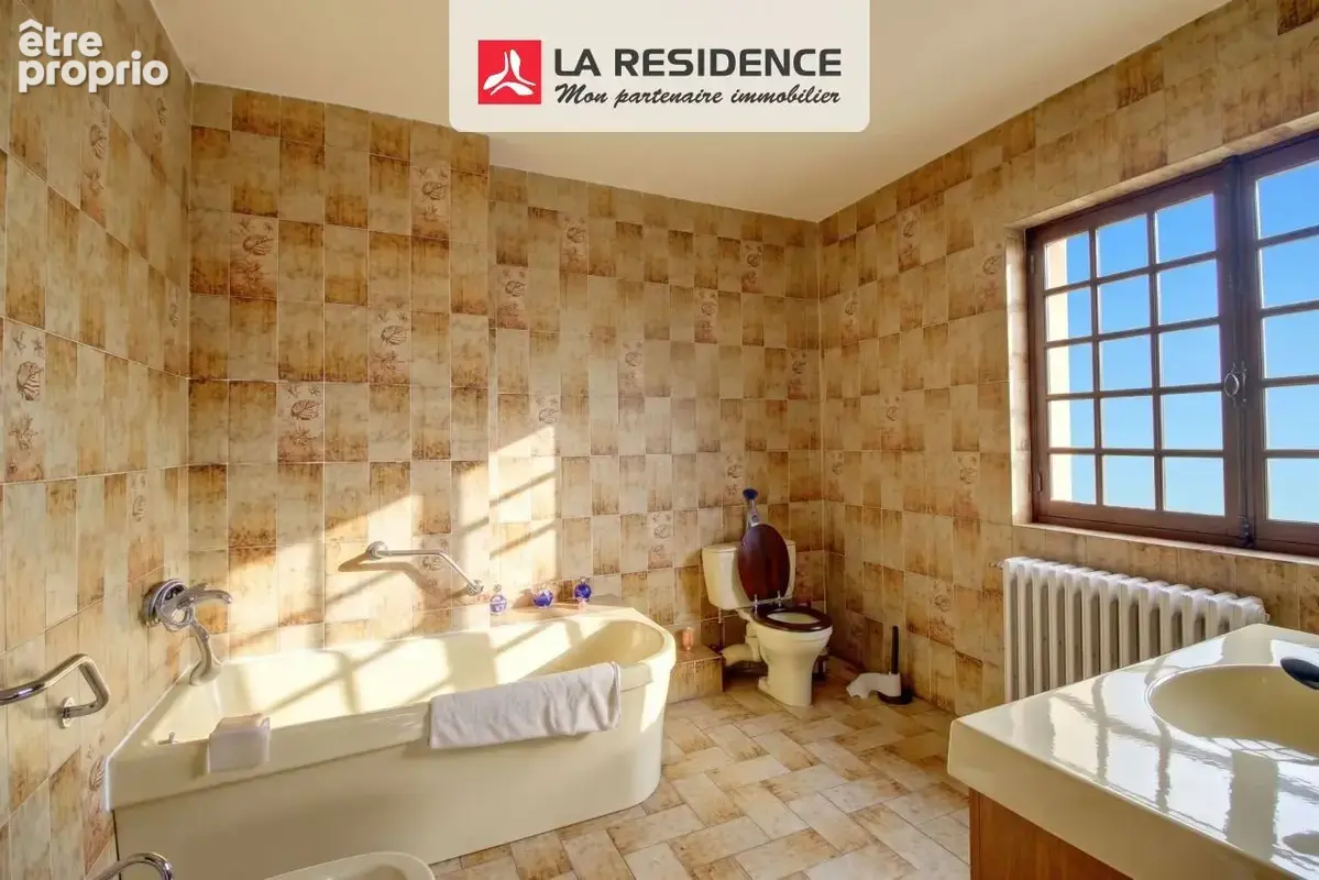 Maison 8 pièces 256 m² à vendre à Orgeval (78630) - photo 9