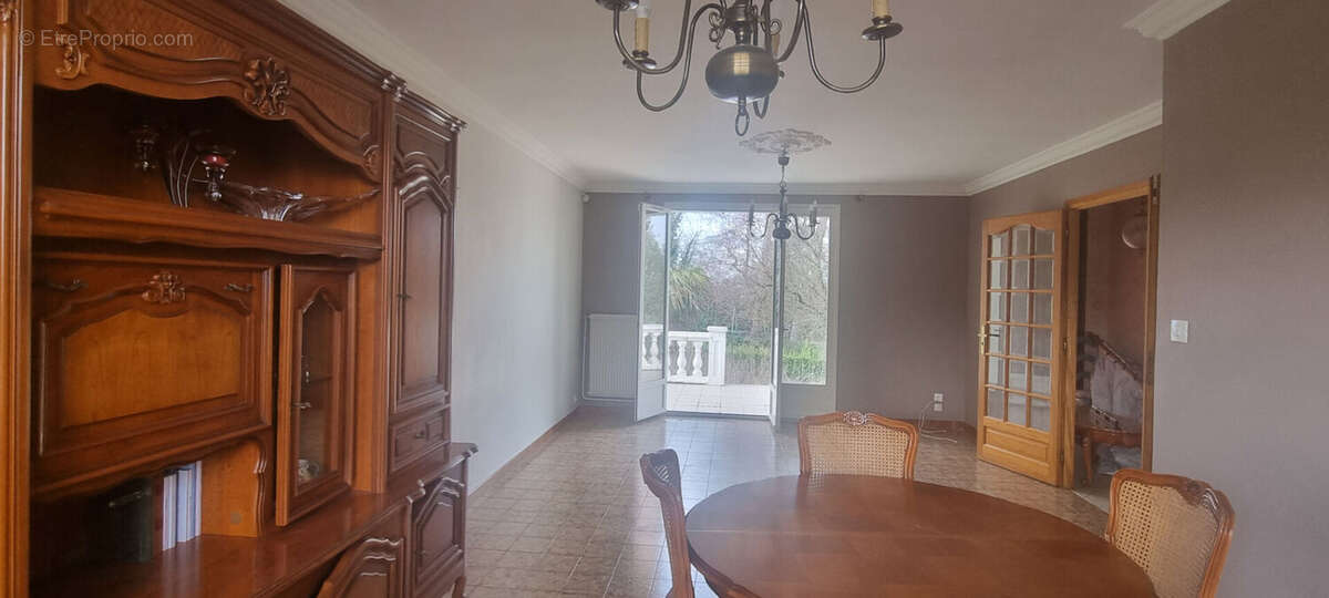 Maison à CHAPONNAY