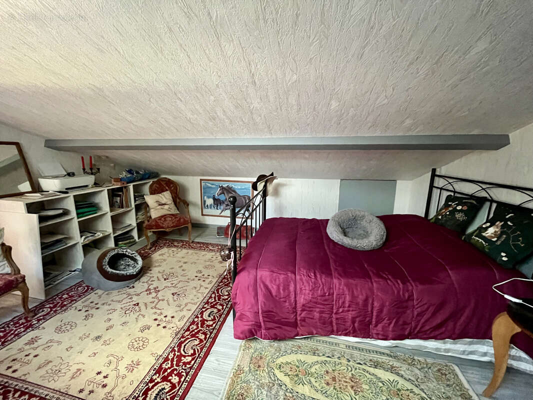 Maison à LAPRADE
