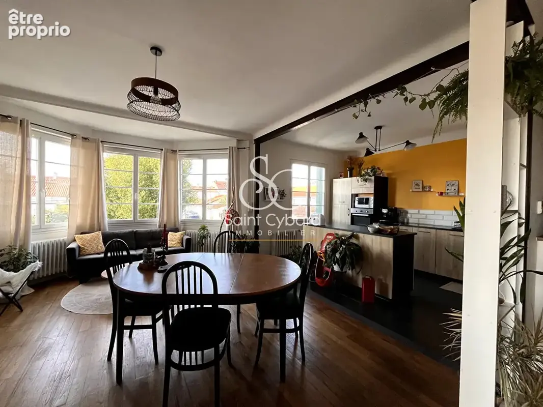 SAINT CYBARD - Maison des années 60 rénovée  - 90m² - photo 6