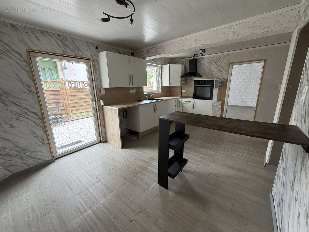 Maison mitoyenne d'un coté à Falck - photo 5