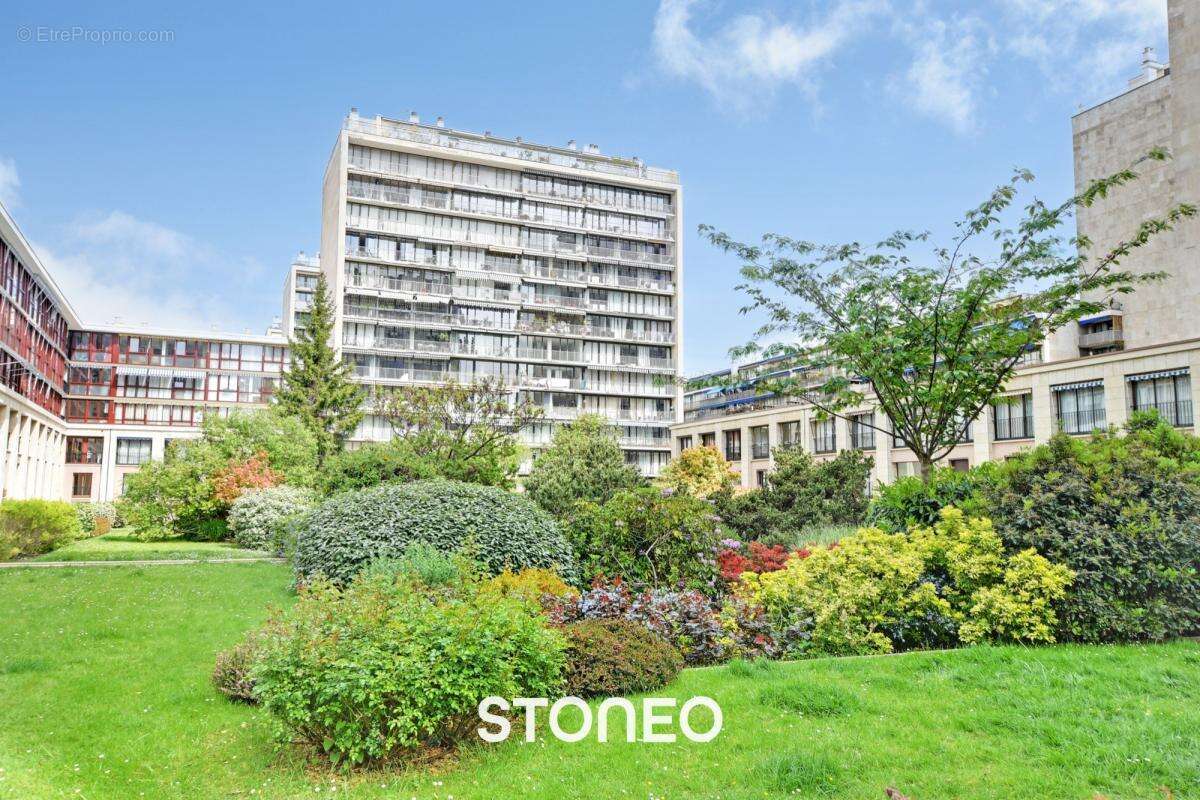 Appartement 4 pieces - 2 chambres - sans vis a vis au calme sur jardins - photo 10