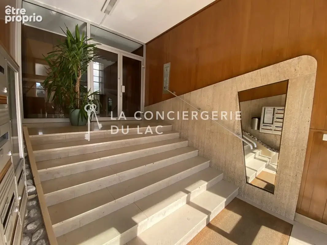 Centre Ville d'Annecy / Quartier Bonlieu / 5 pièces de 104 m2 plein Sud avec Clim - photo 22