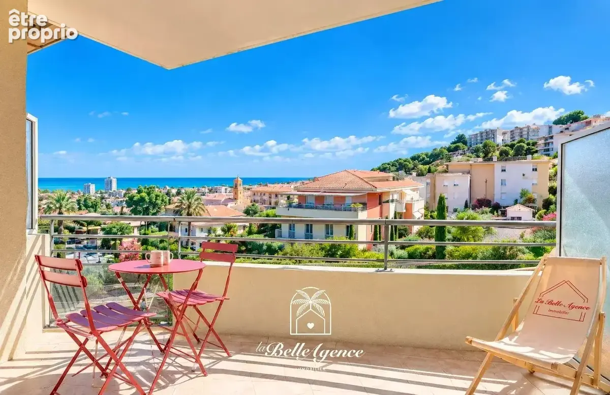 Photo Appartement à Saint-Laurent-Du-Var au prix de 385 000€
