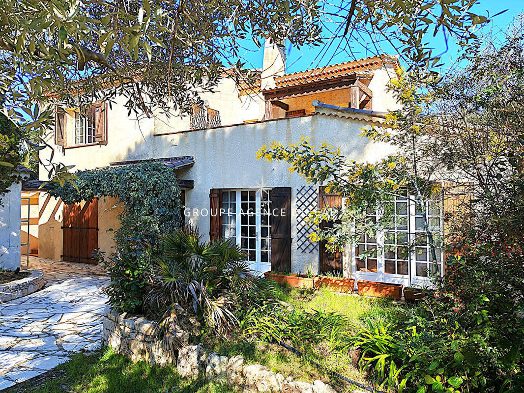 Maison à FREJUS