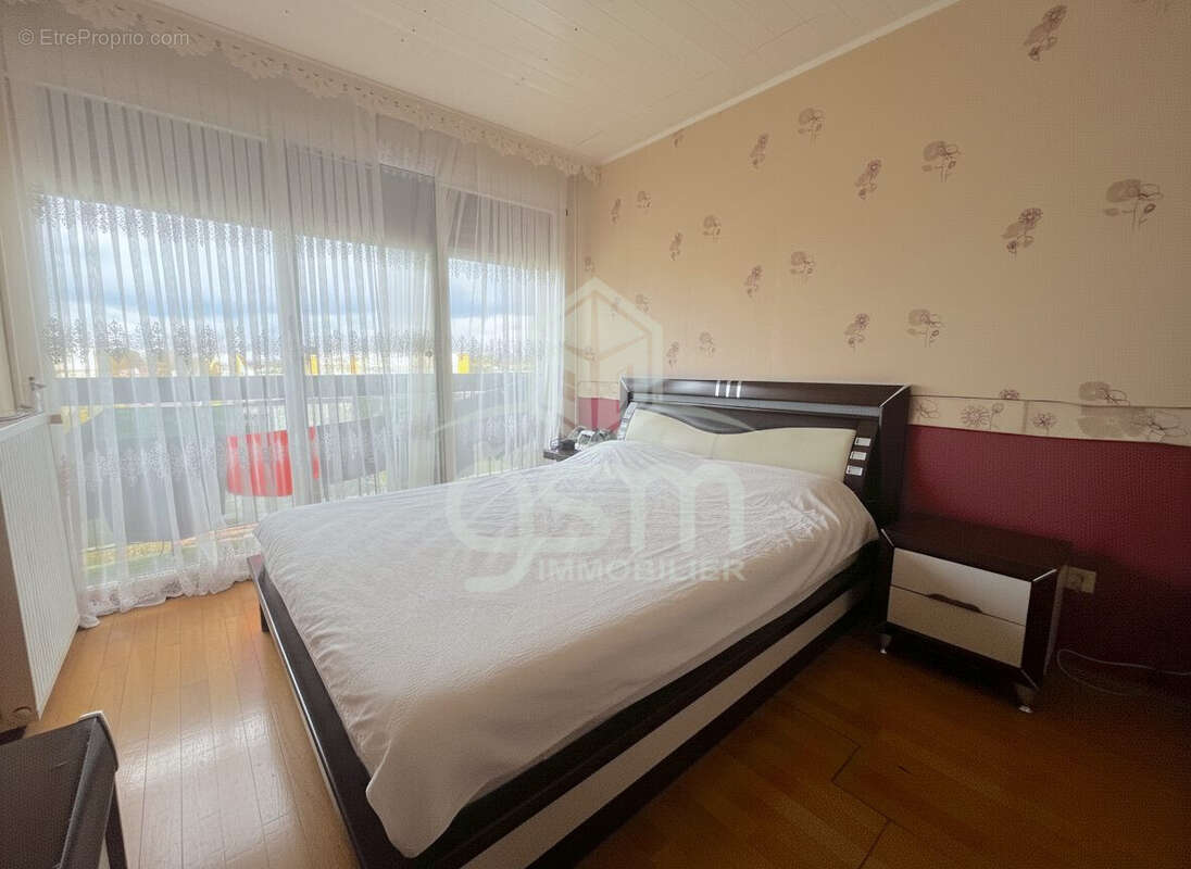 Appartement 73 m² à Joue-Les-Tours  - photo 6