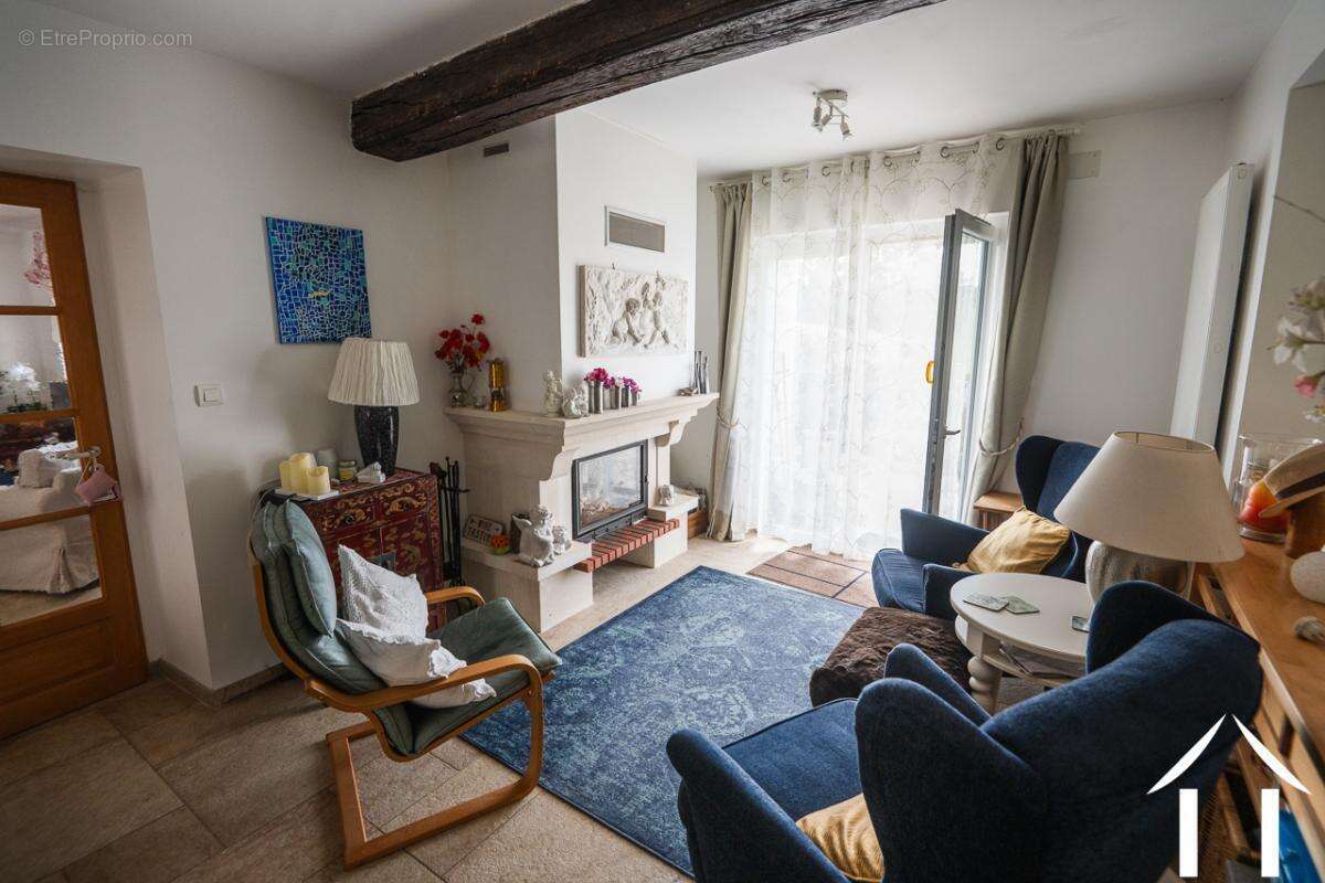 Maison à COUCHES