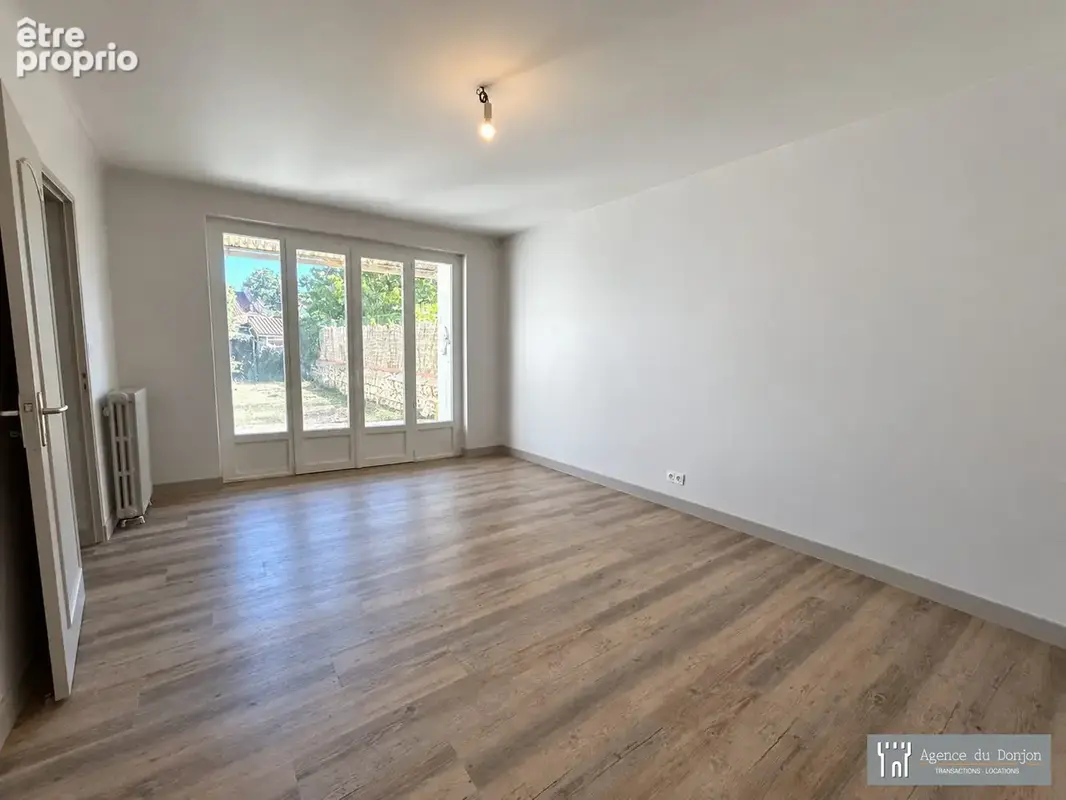 Maison 8 pièces 194 m² à vendre à Pons (17800) - photo 3